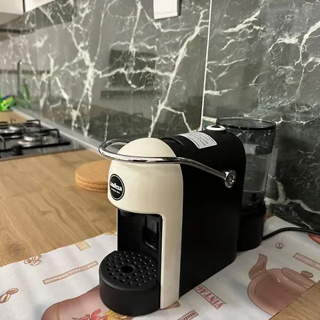 Florence Apt شقة فلورنس